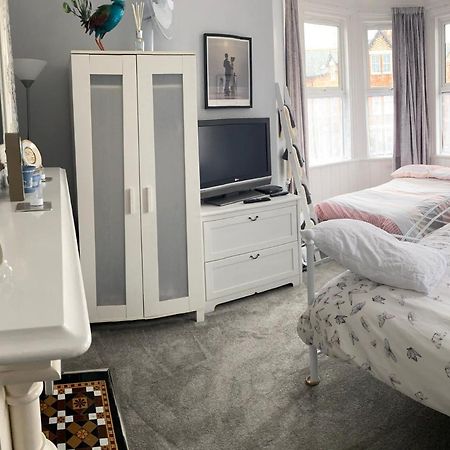 Turret Corner, Colwyn Bay, 5Min Walk To Sandy Beach Villa Conwy Luaran gambar